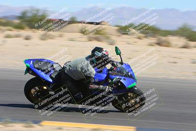 media/Oct-01-2023-SoCal Trackdays (Sun) [[4c570cc352]]/Turn 7 Inside (11am)/